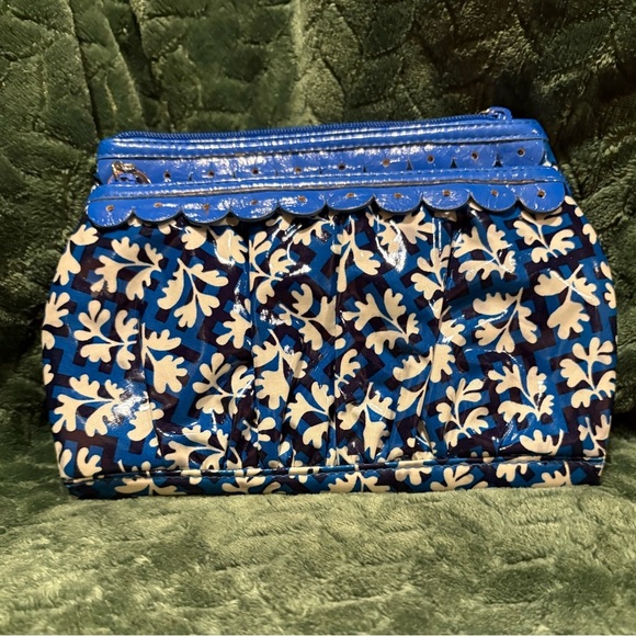 Vera Bradley Twice as Nice Cosmetic Clutch Blue Lagoon FRILL - Picture 1 of 8